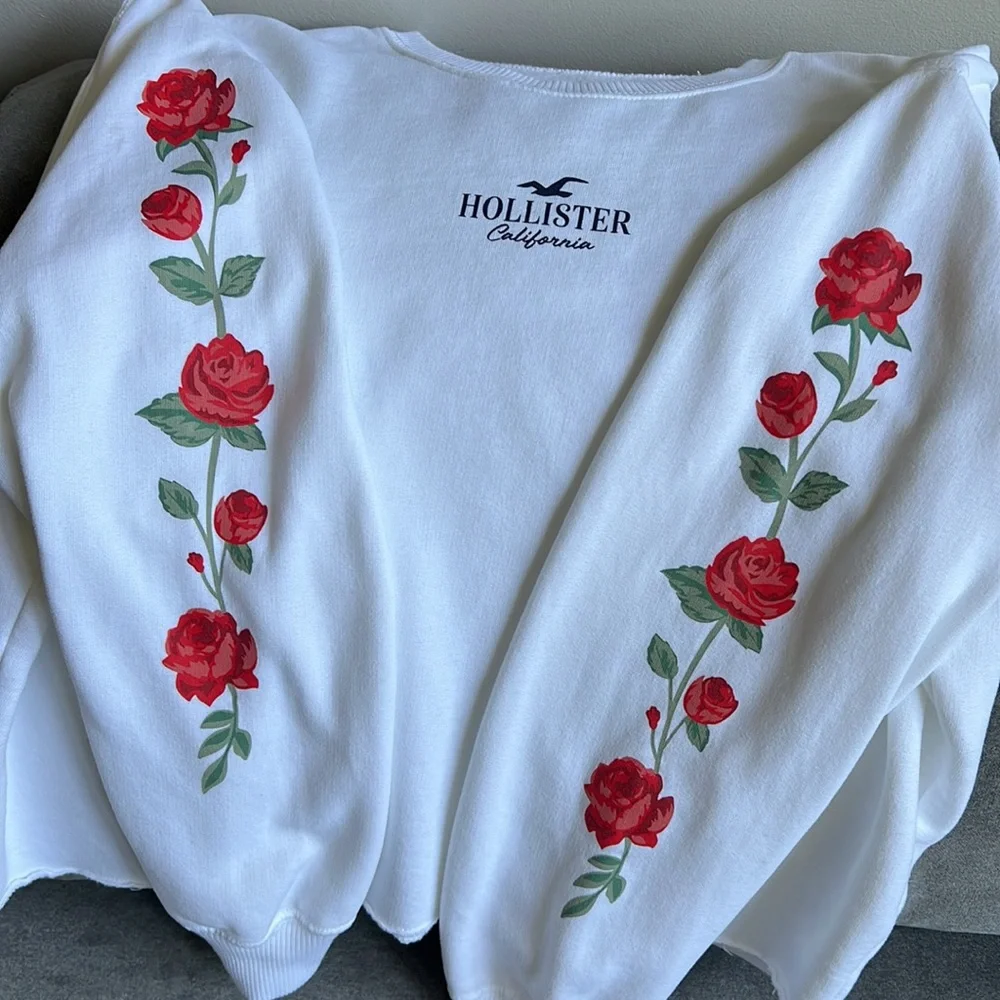 Hollister cropped sweatshirt size M medium. Flawless color! - Picture 4 of 4